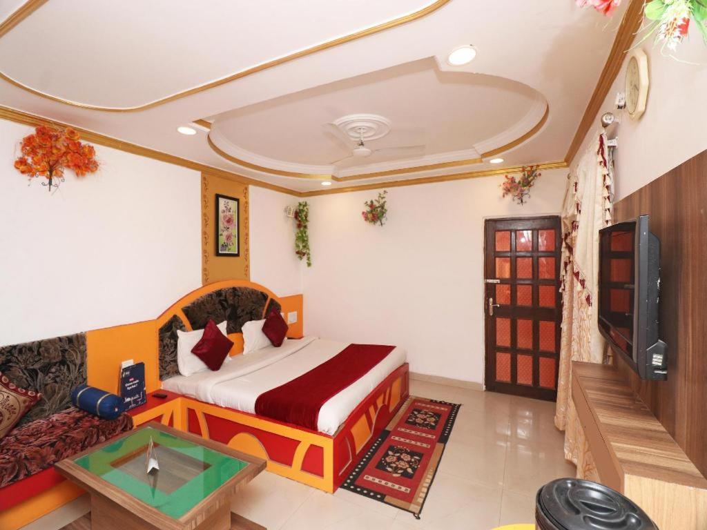 Hotel Prateek Pachmarhi Pachmarhī エクステリア 写真
