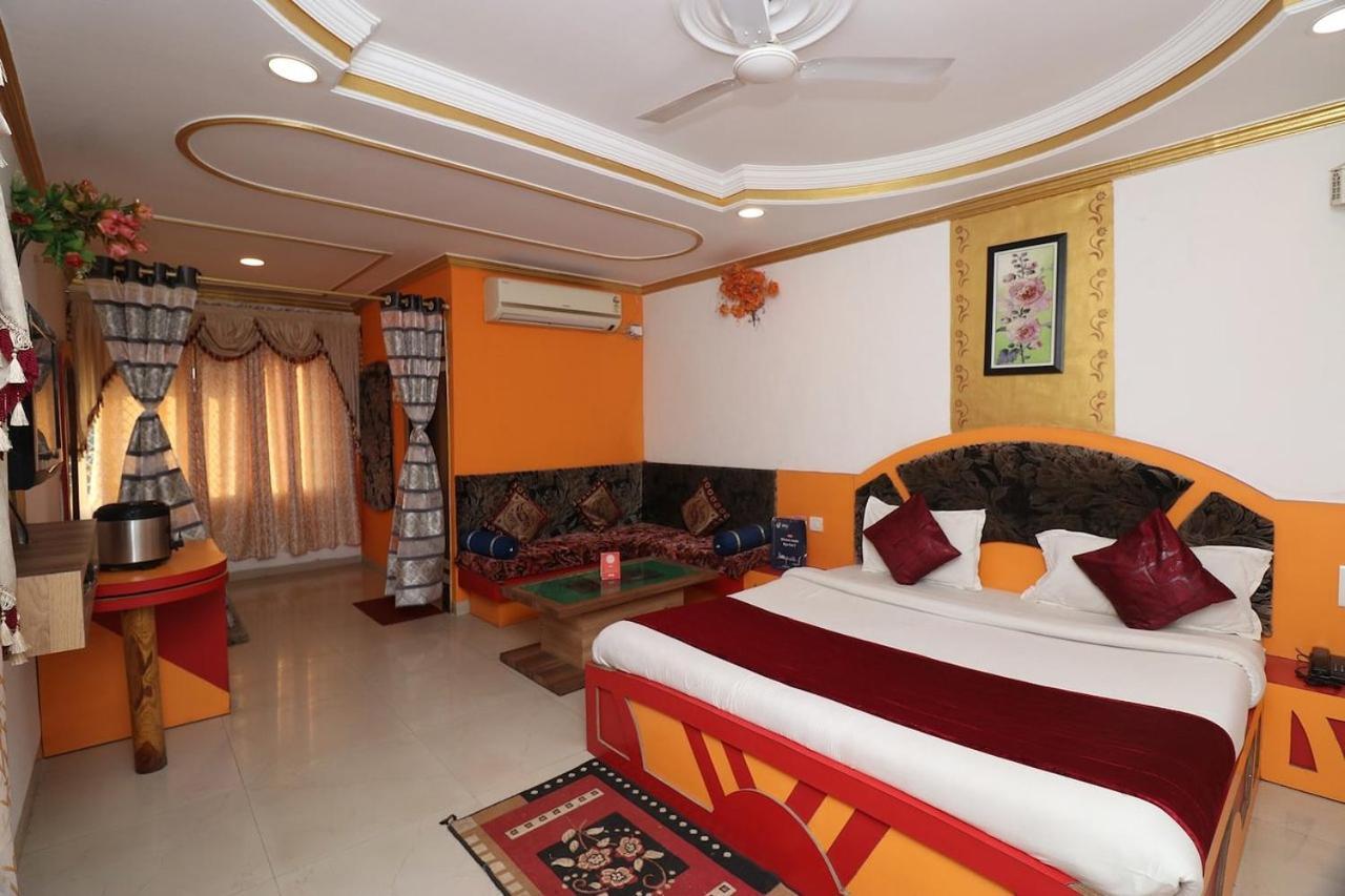 Hotel Prateek Pachmarhi Pachmarhī エクステリア 写真